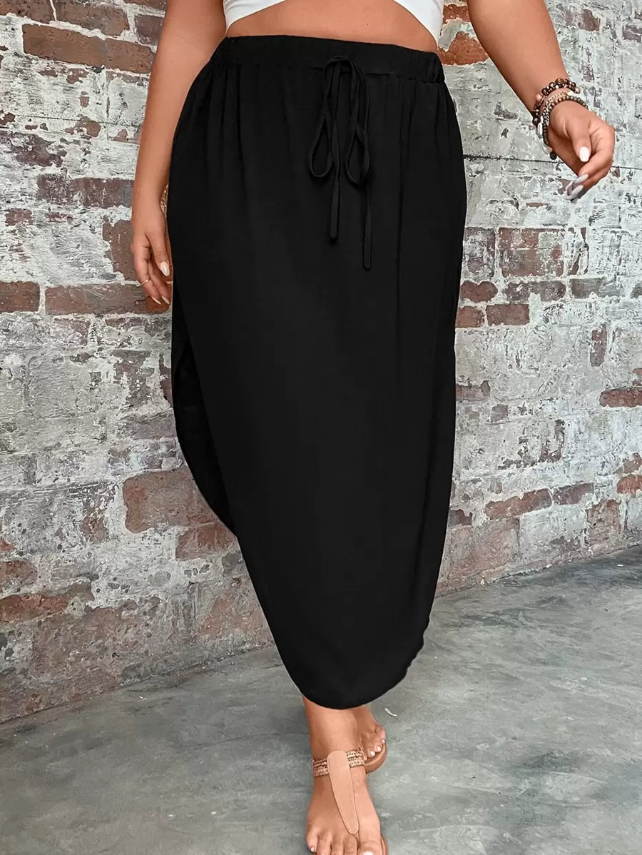 Saia Feminino com bainha curvada - Arienne