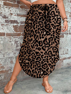 Saia Feminino com bainha curvada - Arienne