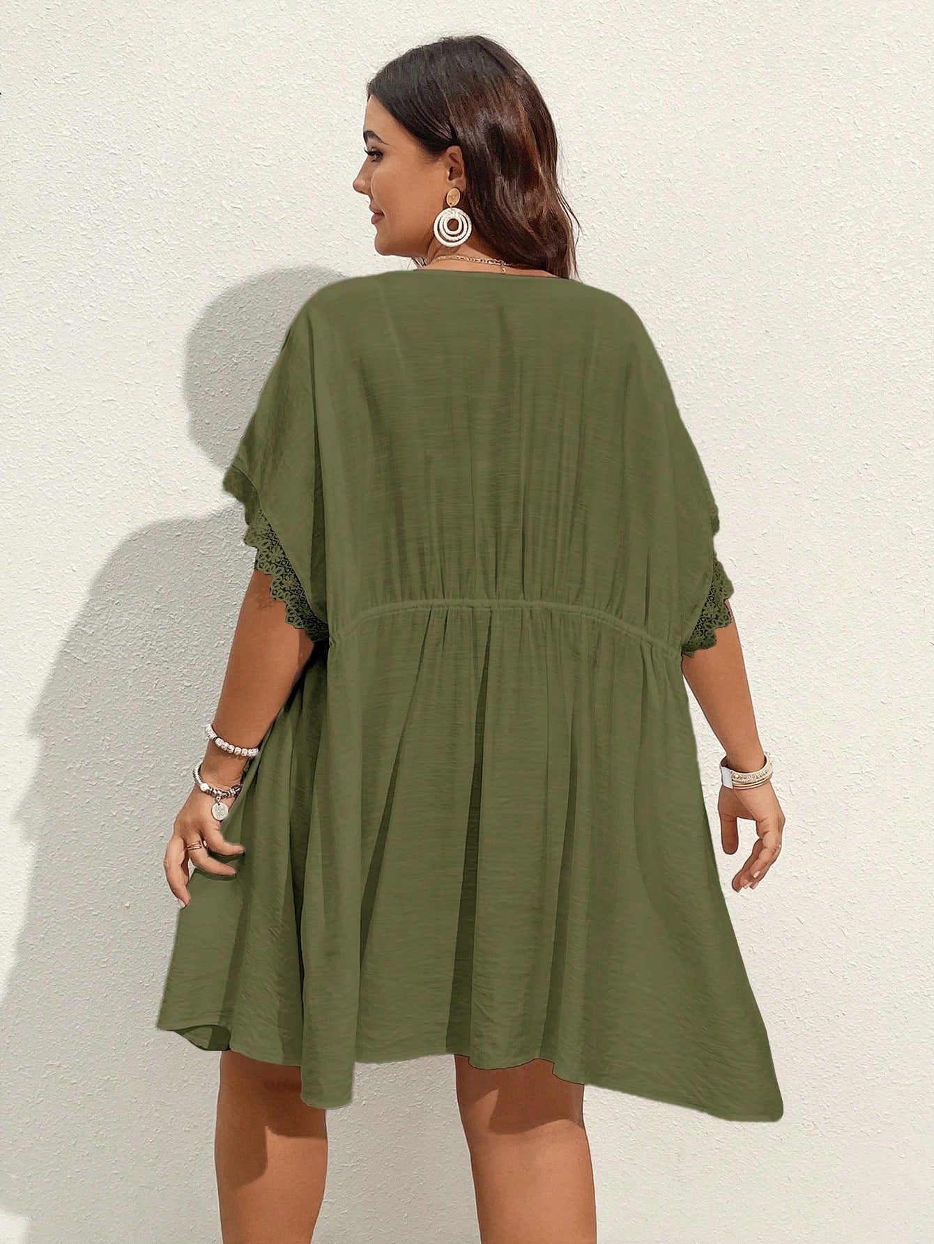 Saída de praia feminina e estilosa Bellabel